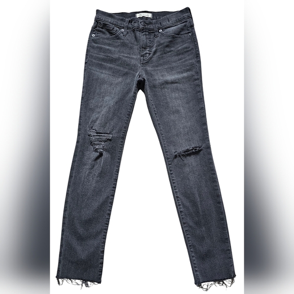 Madwell Black Distressed Jeans " 9" Mid-Rise Skinny" with raw hem, size 26P - Picture 1 of 11